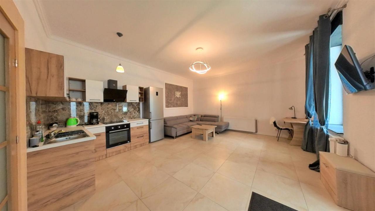 Casa J. Gusbeth - Brasov Διαμέρισμα Εξωτερικό φωτογραφία